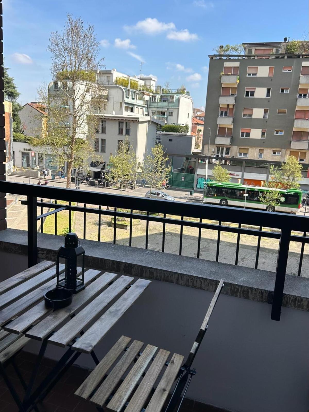 Modern Apartments Mm3 Afforifn Only 15 Min From Duomo Milano Dış mekan fotoğraf